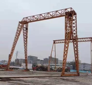 MHGY10噸上包下花葫蘆龍門(mén)電線敷設(shè)的要求是什么?都有哪些措施?